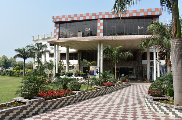 top mba colleges in dehradun_Dev Bhoomi Uttarakhand University