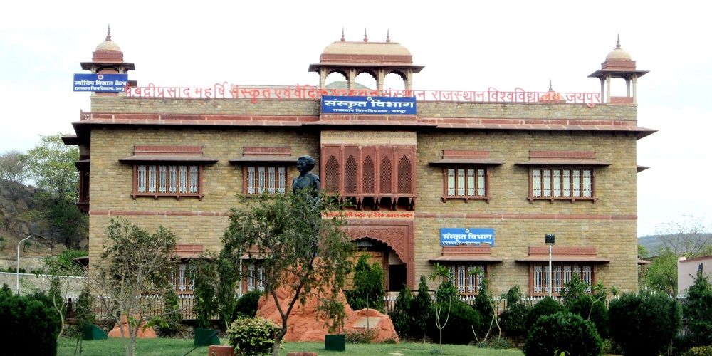 top bba colleges in jaipur_uniraj